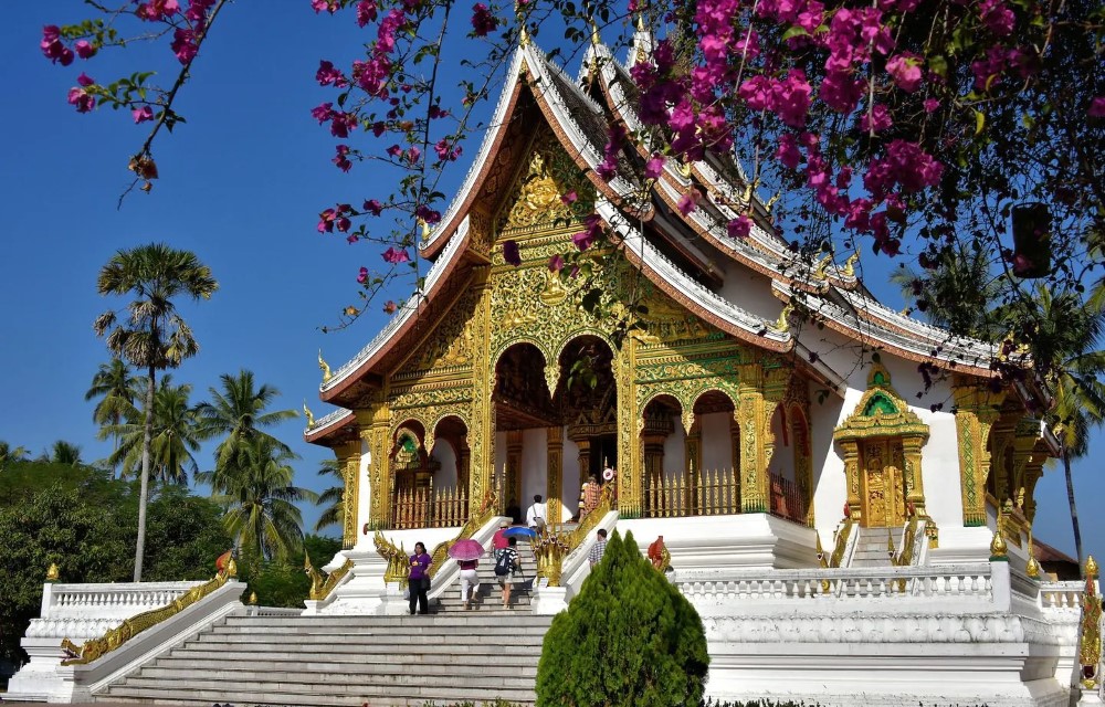 Royal Palace & National Museum Xieng Thong Village